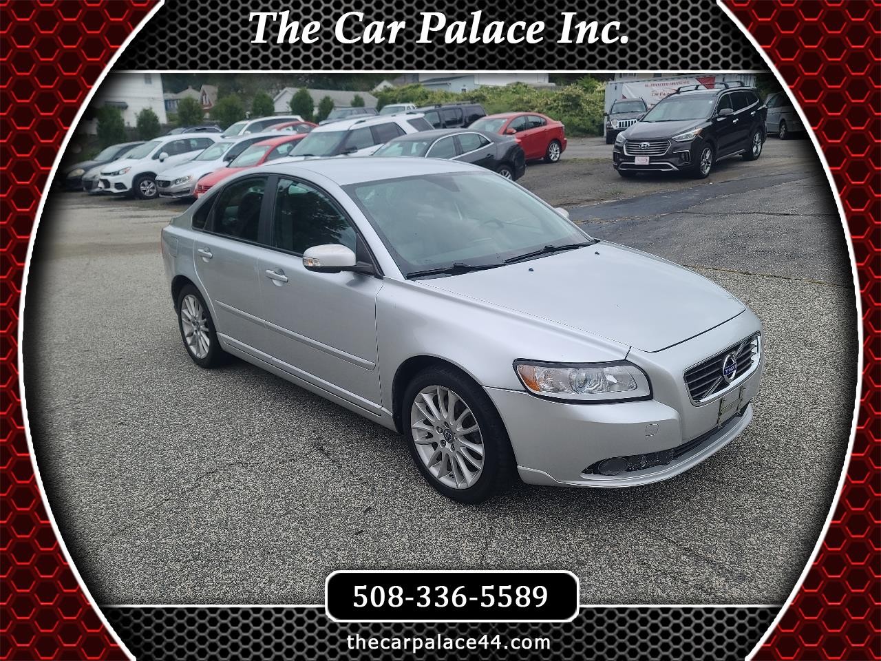 2011 Volvo S40 4dr Sdn