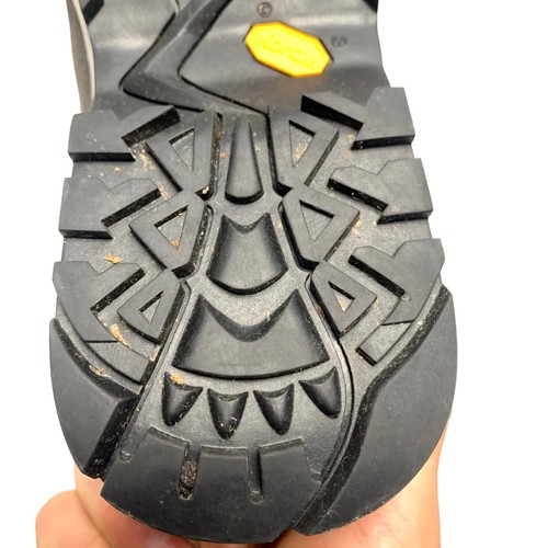 Garmont CCS low outdoor trail hiking shoe vibram US 8 Eu 39.5 no laces - Picture 7 of 10