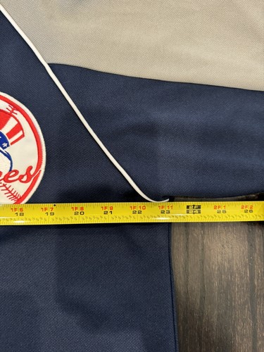 2009 Genuine Merchandise NY Yankees Derek Jeter Sewn Jersey Adult Size Large - Picture 14 of 18