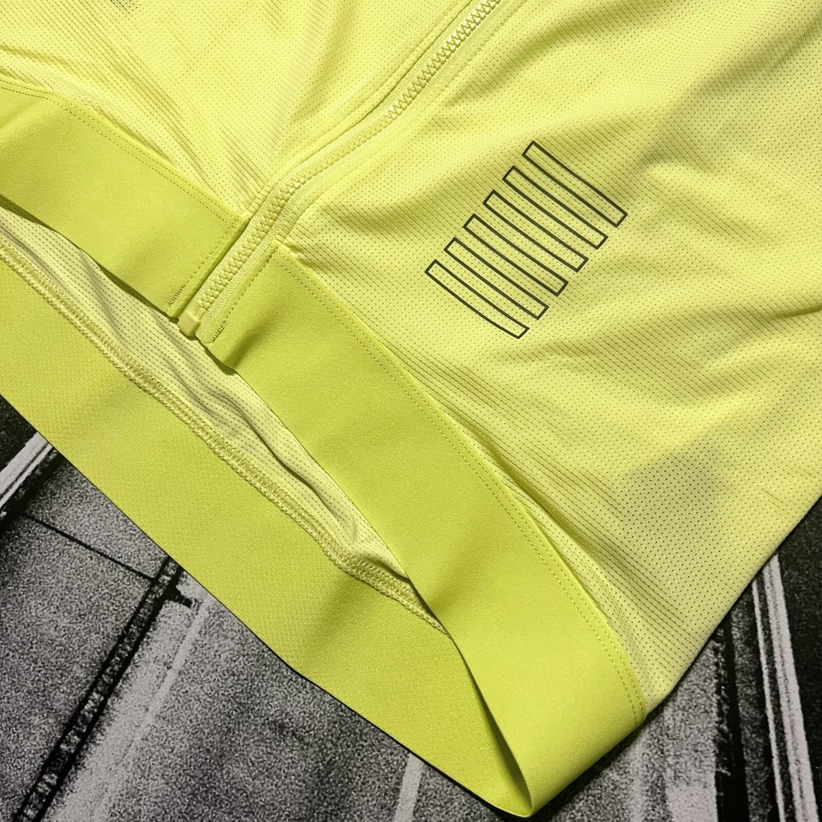 NEW Size-L Rapha Men's Pro Team Training Jersey Short Sleeve