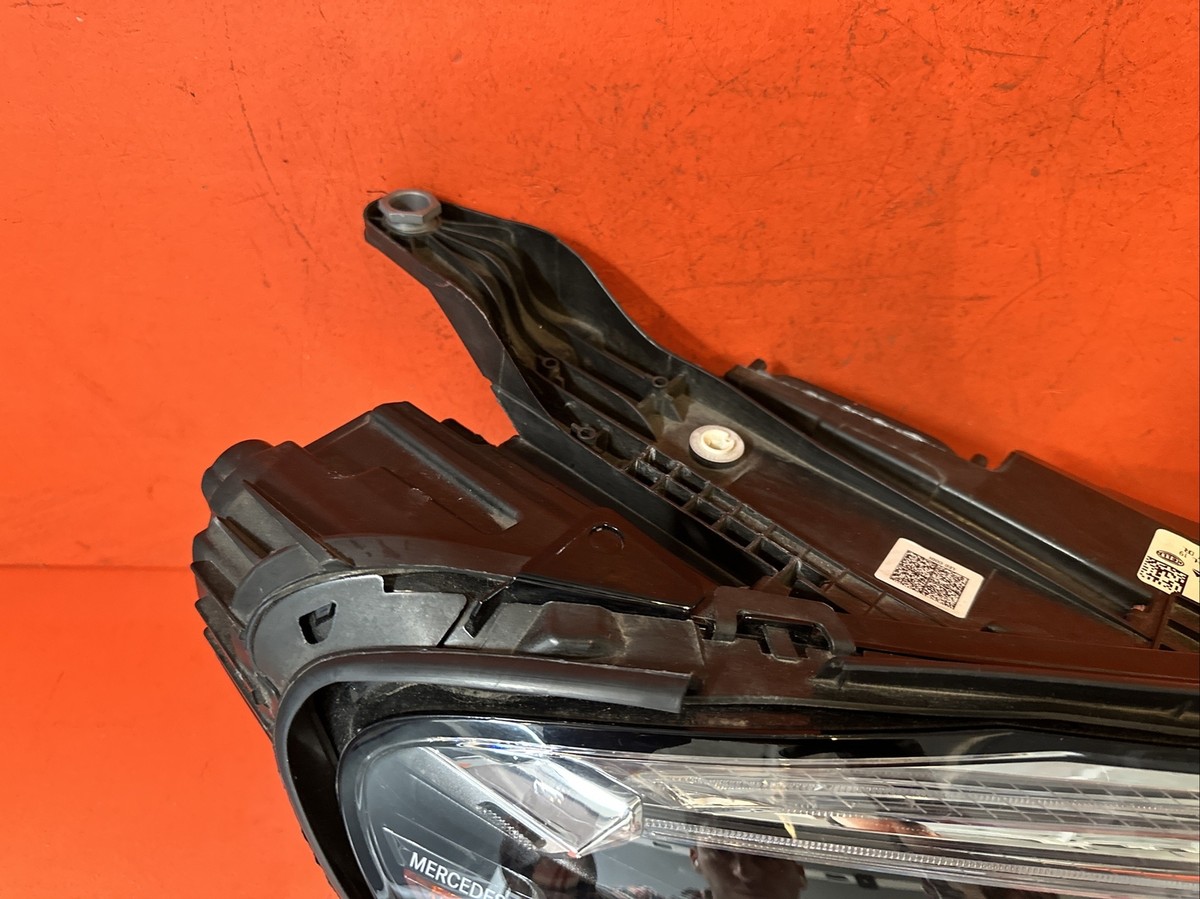 2020-2023 Mercedes GLE Right Multi Beam LED Headlight OEM 