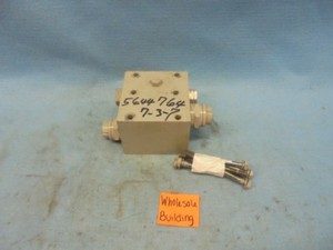 UNBRANDED VALVE BODY, 4-1/2" X 6-5/8" X 3-1/2"