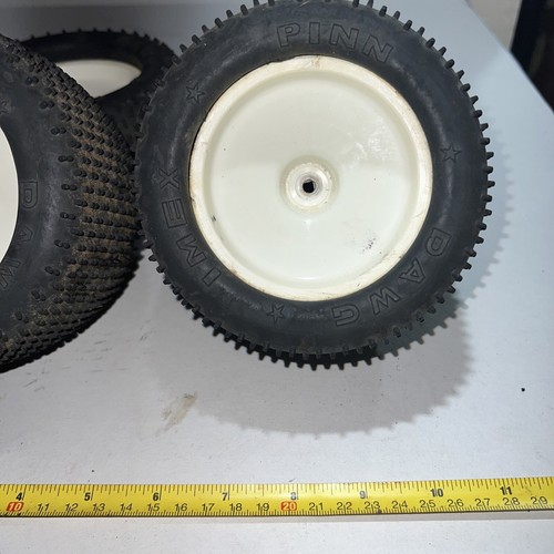 Rc Car Wheels IMEX 3.2" Pinn Dawg Tires & White Dish Rims Hex Vintage Rc Wheels - Picture 6 of 17