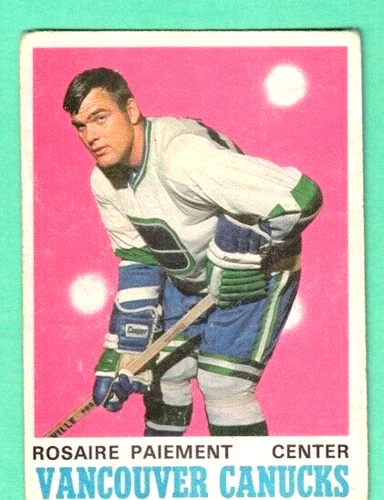 (1) ROSAIRE PAIEMENT 1970-71 O-PEE-CHEE # 226 CANUCKS ROOKIE CREASED (F7566)