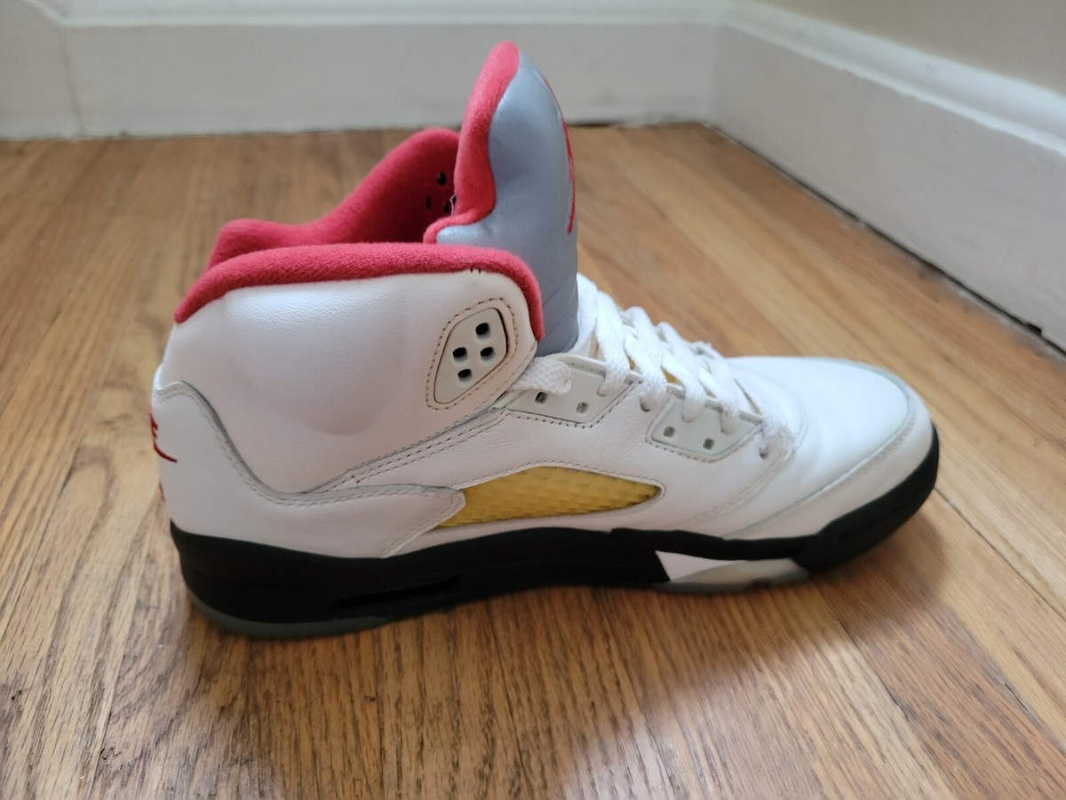Nike Air Jordan 5 V Retro Fire Red White Red 440888 102 Size Nike Air Jordan 5 V Retro Fire Red White Red 440888 102 Size