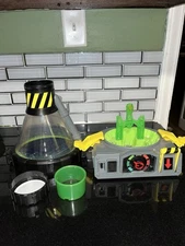 Beast Lab Creator Only No Figure TESTED Lights/Sounds Clean Working