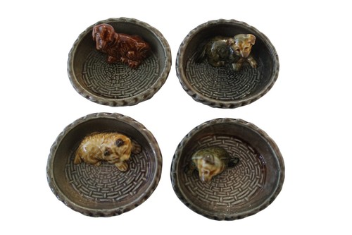 Job Lot Of 4 Vintage Wade Dogs In Baskets Figures - 第 2/5 張圖片