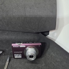 Nikon Coolpix S3000 12.0MP Digital Camera Plum TESTED - No Charger 5