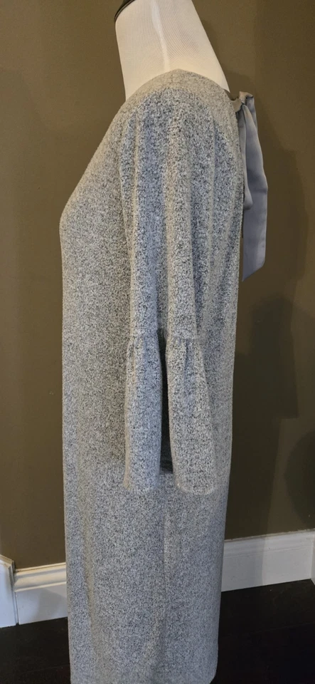 Vestido Suéter Casa Blanca Mercado Negro Manga Campana Talla M Midi Cerradura Vellón Gris Foto 3 de 4