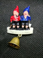 Vintage Pin Anstecker Hutnadel Wandernadel Kunststoff "Bad Grund" Harz 3 x 5 cm