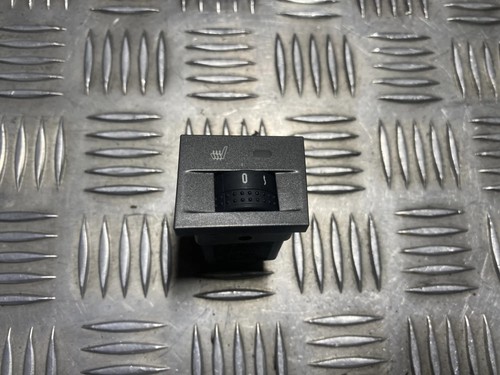 OPEL SIGNUM Schalter sitzheizung 13138252 1.90 Diesel 110kw 2005 22262629