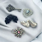 Vintage Lot of Five Various Rhinestone Silvertone Brooches Costume Jewelry