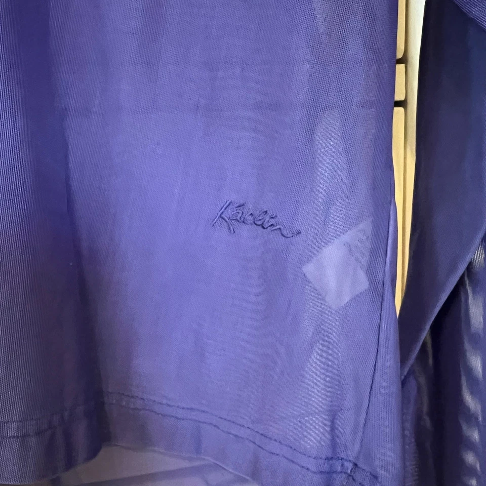 Camisa deportiva de manga larga Kaelin púrpura de malla azulada talla mediana golf tenis Foto 4 de 4