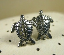 Cute Adorable Lovable Polished Sterling Silver Sea Turtle Stud Post Earrings 925