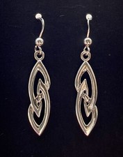 Sea Gems Sterling Silver Celtic Knot Style Drop / Dangle Earrings