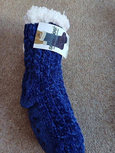 snoozies slipper socks - Picture 3 of 5