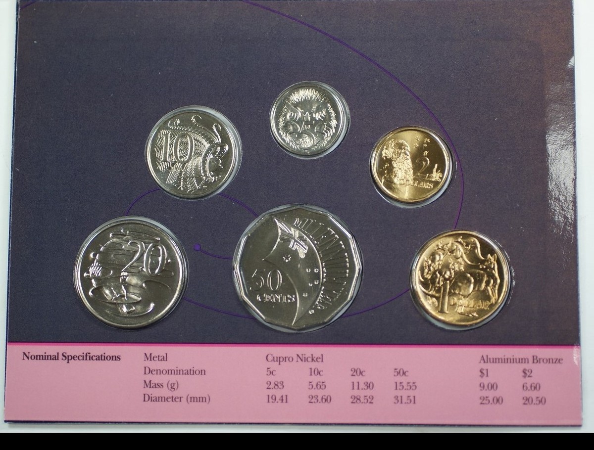 2000 Australian Mint Set 6 UNC Coins in a Futuristic case | eBay