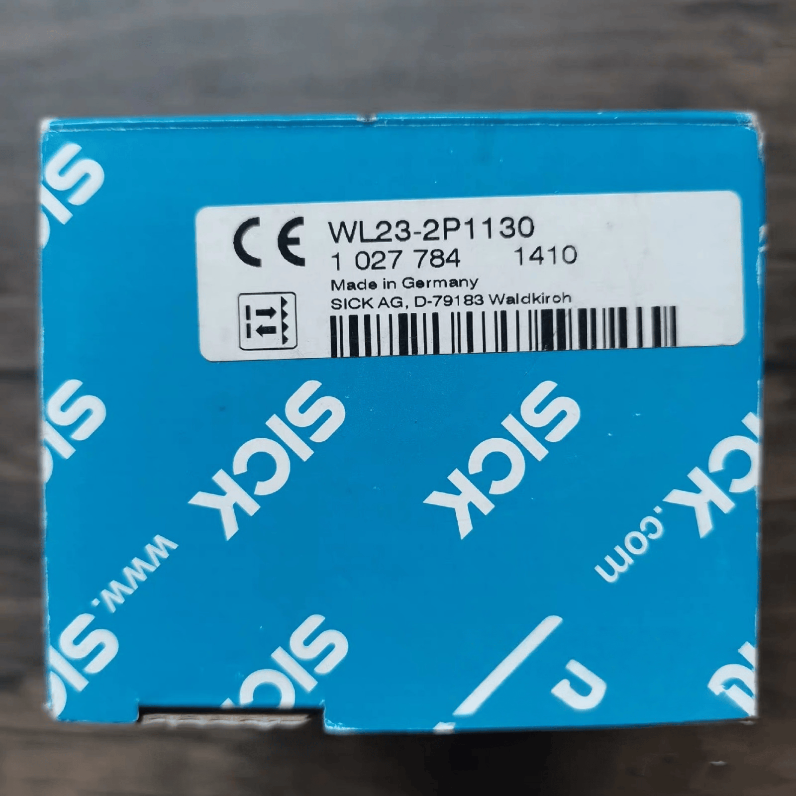 1PC Brand new SICK WL23-2P1130 Photoelectric Sensors