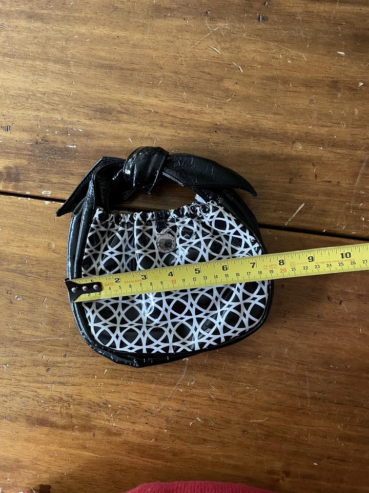 Vera Bradley Volantes Tippy Tie Bolso de Mano Cartera Bolso sin asas Negro Blanco Patente Foto 3 de 4