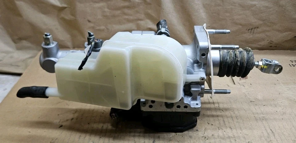 Cilindro de freno actuador hidráulico bomba ABS refuerzo híbrido Honda Civic 12-15 OEM Foto 4 de 4