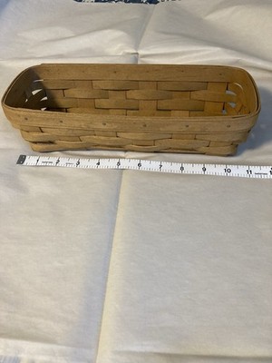 Longaberger Handmade Rectangular Bread Basket 2004 Signed Excellent Condition
