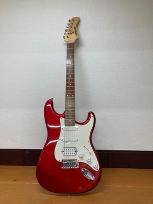 Fernandes Metallic Red HSS Stratocaster Style E-Gitarre 5-Wege Schalter