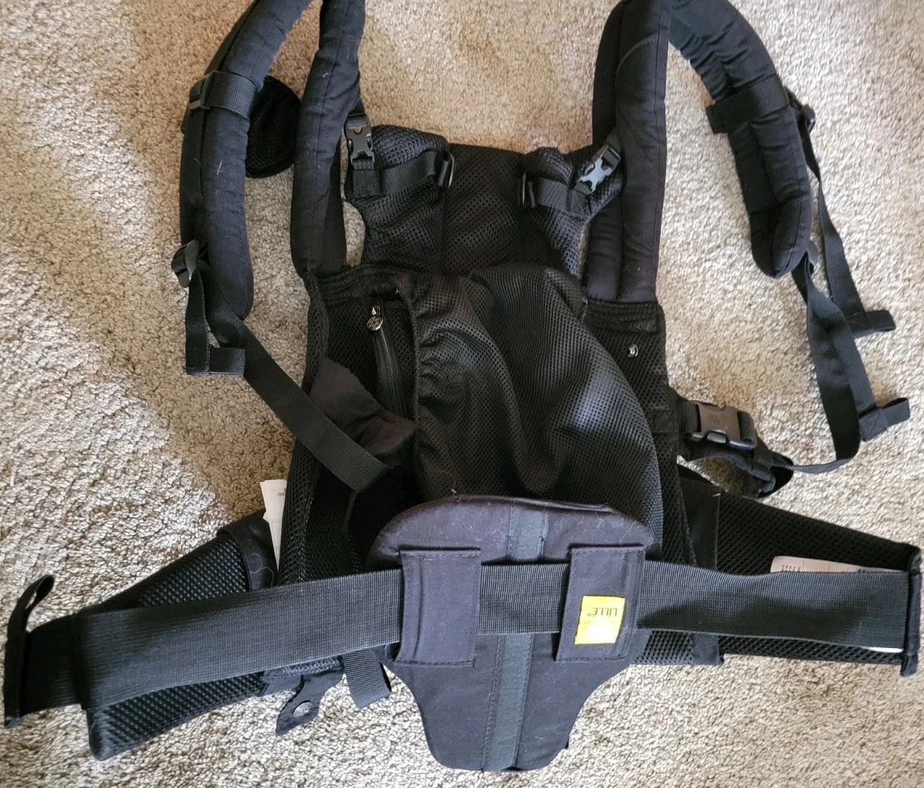 LilleBaby Airflow Baby Carrier Lille Complete 6-in-1 All Seasons Black