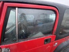 87 88 89 90 91 92 93 94 95 Jeep Wrangler Front Door Window Glass Driver Left