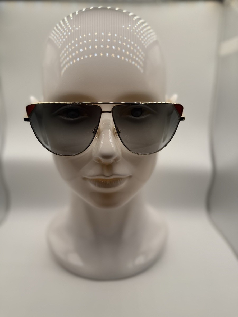 Victoria Beckham Gradient Aviator Sunglasses in Gold Metal Victoria Beckham Gold-Tone Aviator w/ Gradient Lens – Eyedictive main image 4