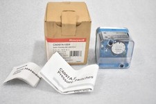 HONEYWELL C6097A1004 GAS PRESSURE SWITCH 1/4" NPT, .4-5 IN WC, AUTO RECYCLE