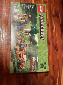 LEGO Minecraft 21114 The Farm 262 pieces NEW  Sealed Retired HTF (129$ onAmazon)