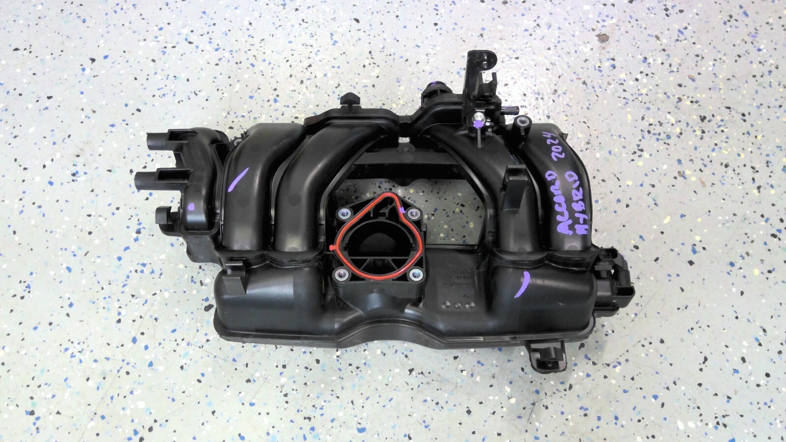 2023-2024 Honda Accord 2.0L Hybrid Sport OEM Air Intake Manifold  -image