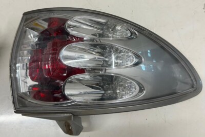 Toyota Estima Lucida Hybrid MK2 2000-2006 Rear Right Tail light.