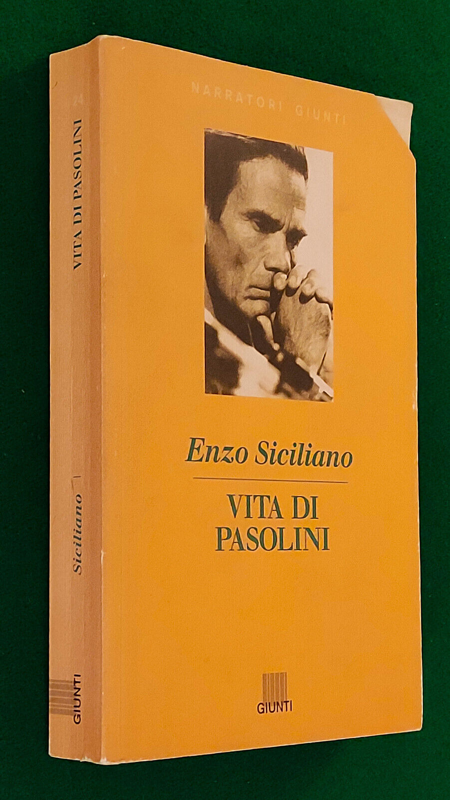 Foto 1 di 3