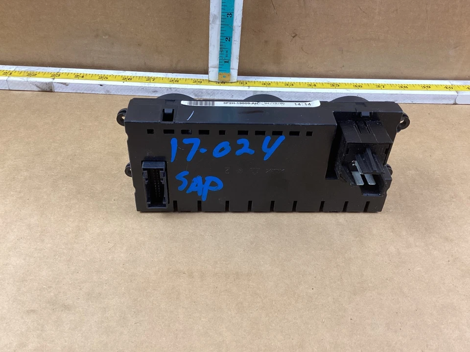 2005 - 2007 Mercury Montego Temperature Climate Control Module 3F2H-19808-AH OEM - Image 4 of 4