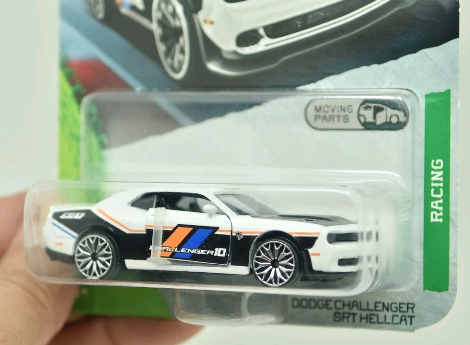 MAJORETTE DODGE CHALLENGER SRT HELLCAT - 2025 - RACING - 💥 NEW PACKAGING 💥 - Photo 4/4
