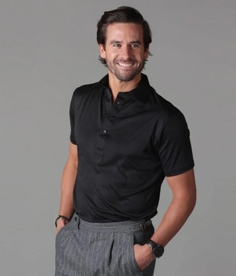 Collars and Co Semi-Spread Polo Black - Size Medium