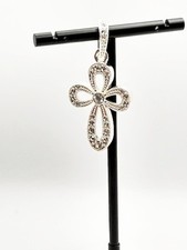 Premier Designs ASSURANCE Pendant