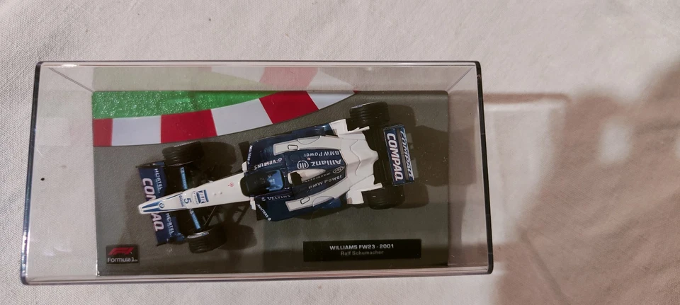 Modellino F1 Williams FW23 - 2001 Ralf Schumacher 1:43 - Immagine 2 di 2