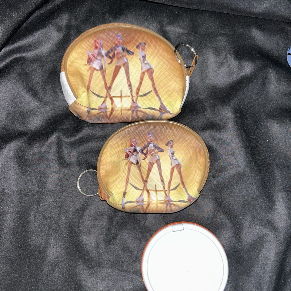 动漫恶魔猎人硬币钱包棕色和小巧镜面橙色套装 — 第 2/4 张图片