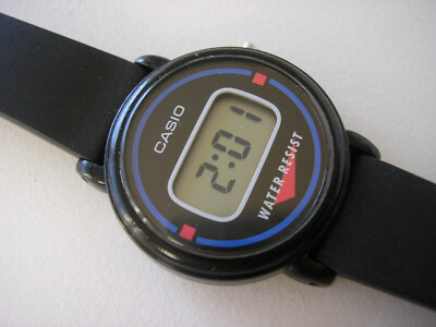 CASIO LCD VINTAGE DIGITAL LADIES WATCH L-53W, L-53W-1UZ, MODULE 526, 1991.
