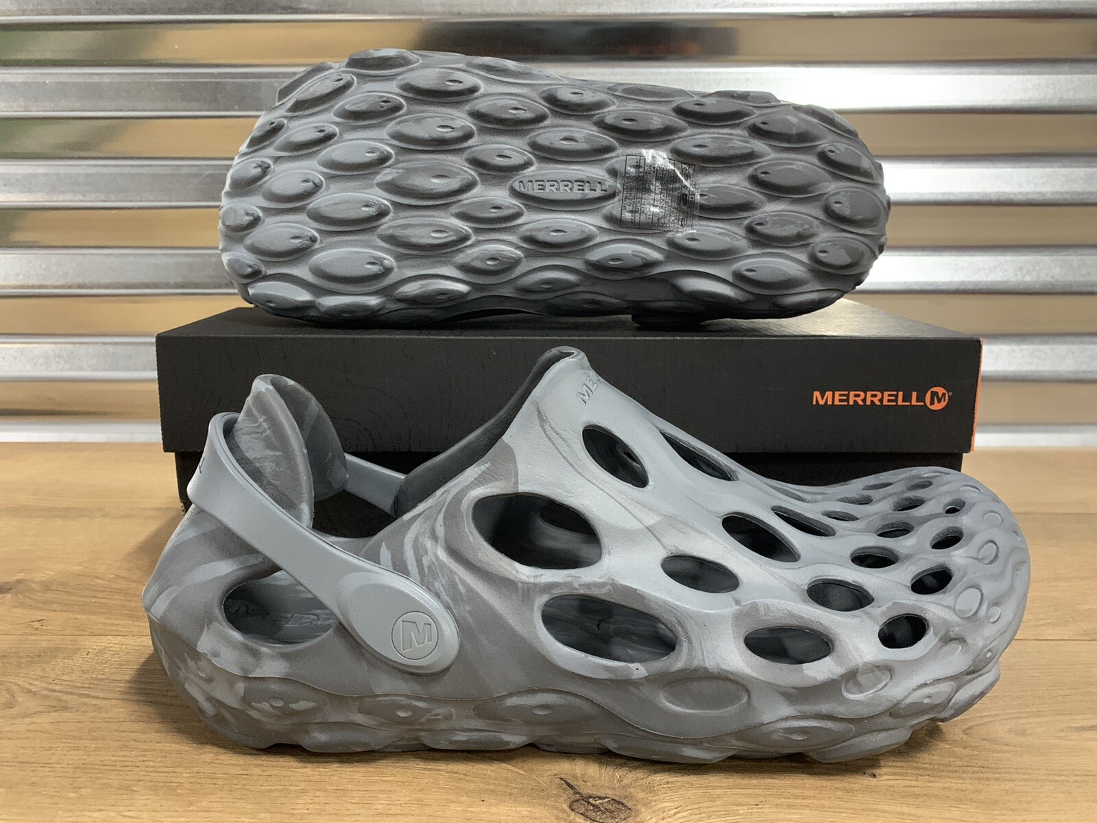merrell hydro moc monument