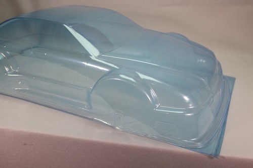 ZP036 Carosserie voiture RC 63*31*h17cm Mercedes 190 + aileron PVC transparent - Photo 3 sur 9