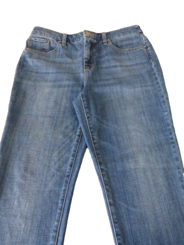 NWT Chico’s So Slimming Girlfriend Slim Leg Ankle Blue Jeans Sz 0.5 R / US 6 R.