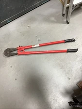 Pittsburgh Red 36” Bolt Cutters 900