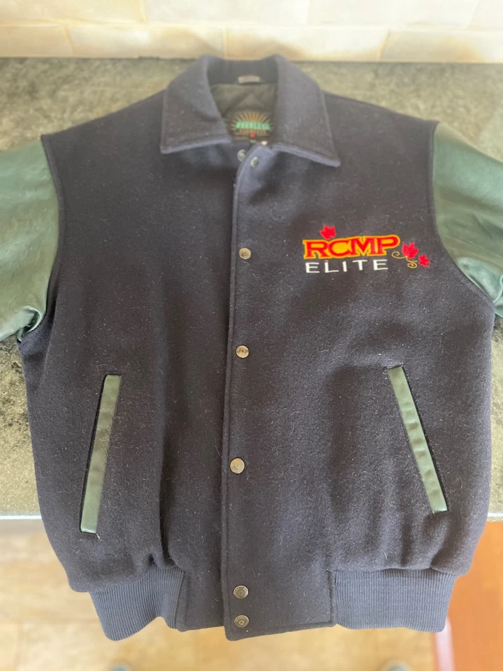 Chaqueta universitaria vintage Peerless RCMP Elite Foto 4 de 4