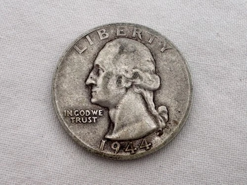 1944 S U.S. Washington Silver Quarter HT-32