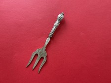 ANTIQUE TOASTING FORK/SWEETMEAT SERVER