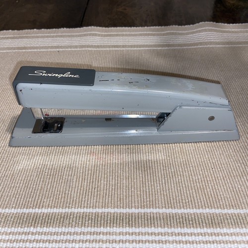 Vintage Swingline 747 Stapler 94-41 Made In USA 8" Gray - Picture 5 of 7