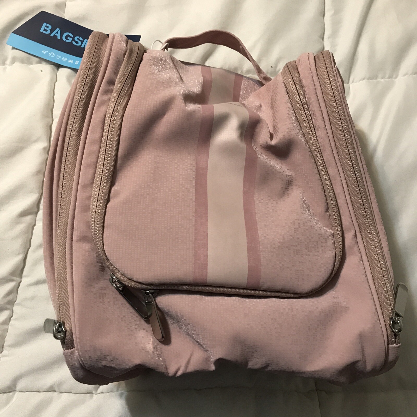 Elegant BAGSMART Hanging Toiletry Organizer for Women Travel Essentials-image